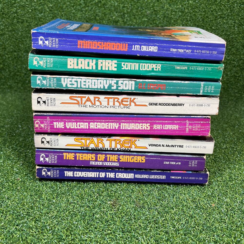 Star Trek Pocket Books Paperbacks Sci Fi Novel Lot of 8